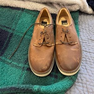 Brown dress shoes